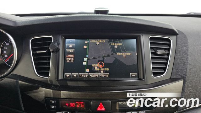 Kia K7 2012 — photo 14