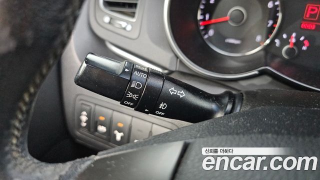 Kia K7 2012 — photo 15