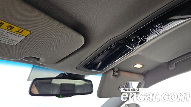 Kia K7 2012 — photo 17