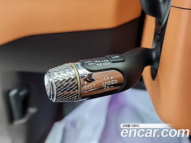 Bentley Continental 2022 — photo 13