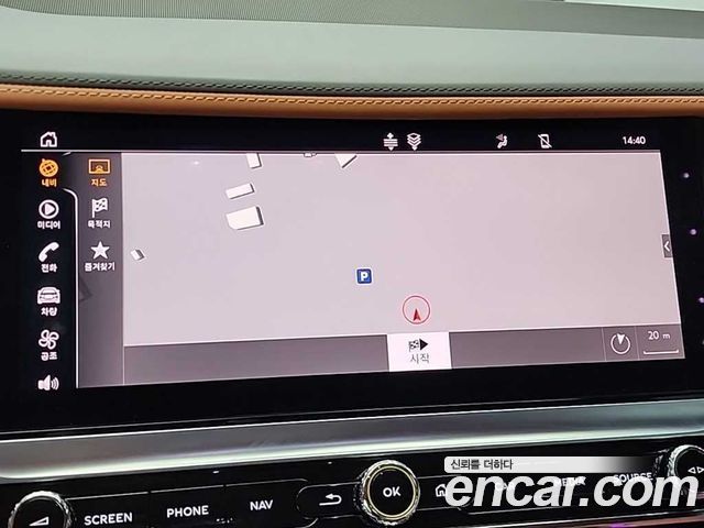 Bentley Continental 2022 — photo 16