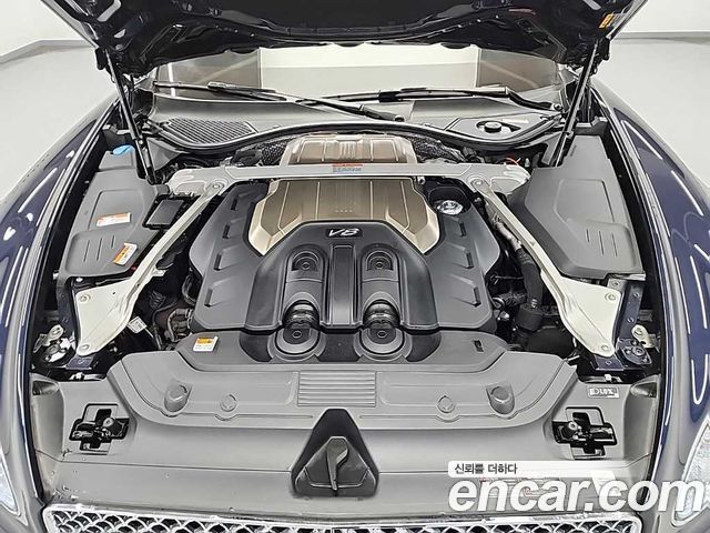 Bentley Continental 2022 — photo 18