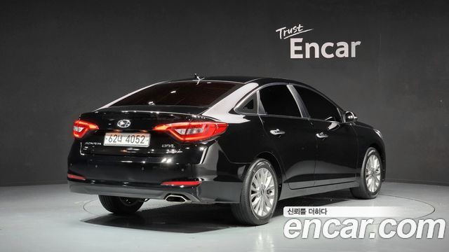 Hyundai Sonata 2015 — photo 2