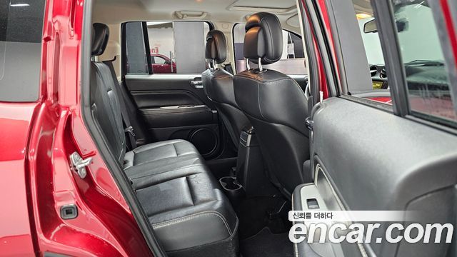 Jeep Compass 2015 — photo 11