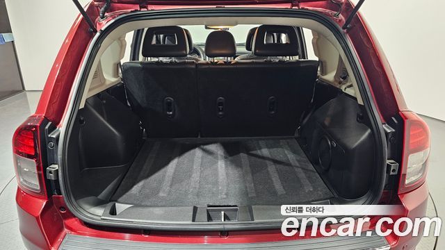 Jeep Compass 2015 — photo 20