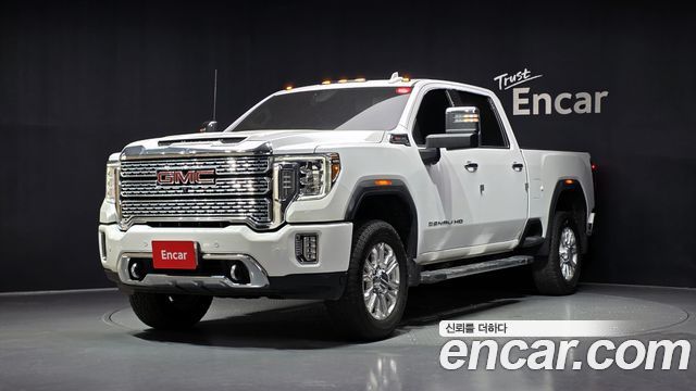 GMC Sierra 2020 — photo 1