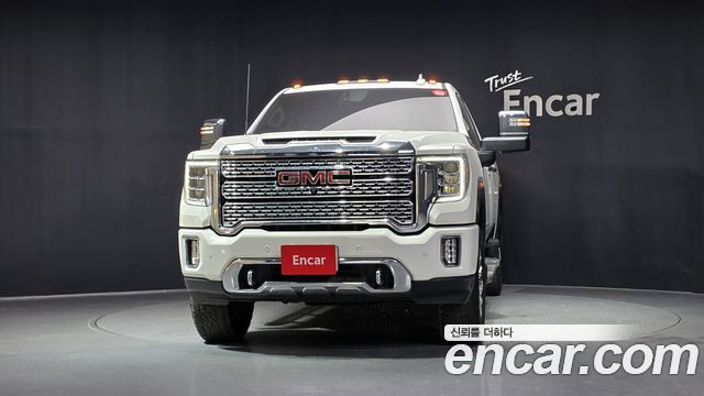 GMC Sierra 2020 — photo 3