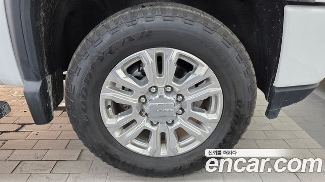 GMC Sierra 2020 — photo 7