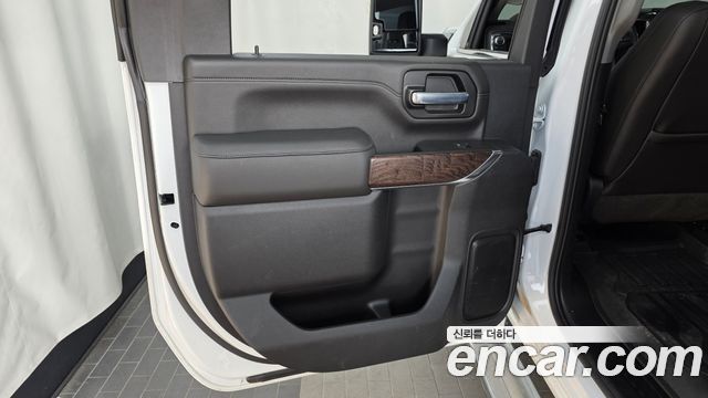 GMC Sierra 2020 — photo 15