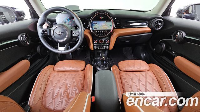 Mini Cooper 2022 — photo 10