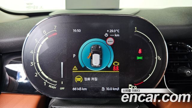 Mini Cooper 2022 — photo 11