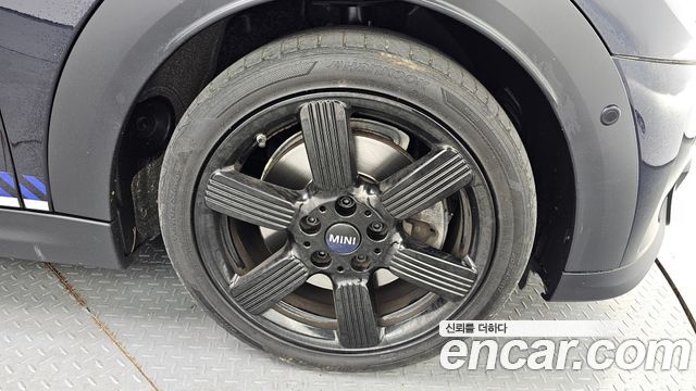 Mini Cooper 2022 — photo 7