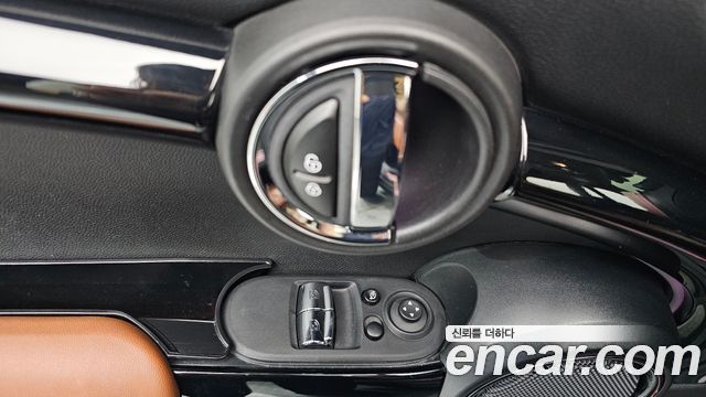 Mini Cooper 2022 — photo 30
