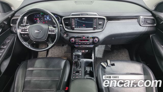 Kia Sorento 2018 — photo 10