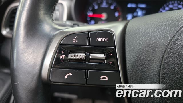 Kia Sorento 2018 — photo 21