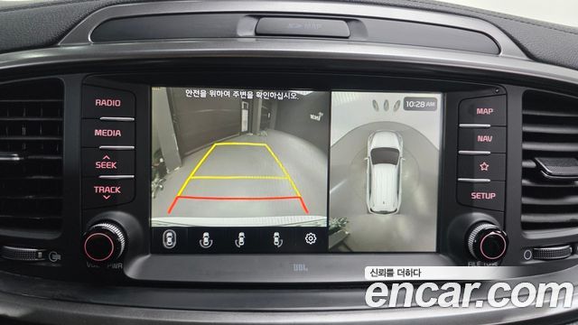 Kia Sorento 2018 — photo 24