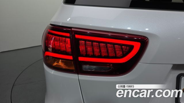 Kia Sorento 2018 — photo 9