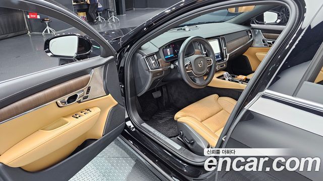 Volvo S90 2025 — photo 13
