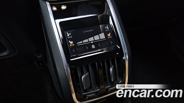 Volvo S90 2025 — photo 29