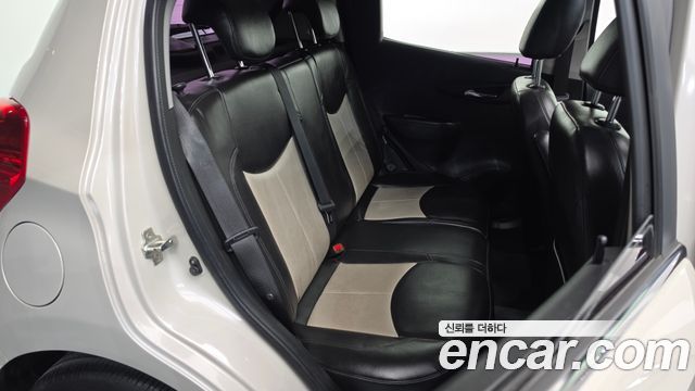 Chevrolet Korea Spark 2016 — photo 11