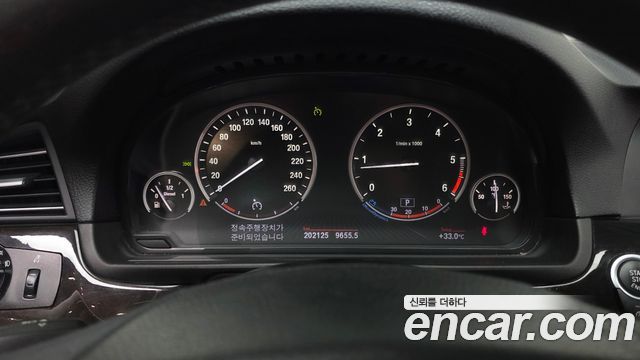 BMW 5-Series 2013 — photo 8