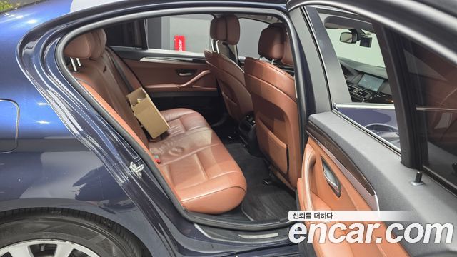 BMW 5-Series 2013 — photo 12