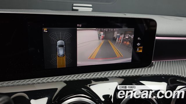 Mercedes-Benz A-Class 2019 — photo 15