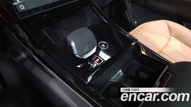 Land Rover Range Rover Sport 2025 — photo 12