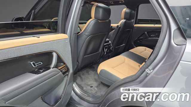 Land Rover Range Rover Sport 2025 — photo 18