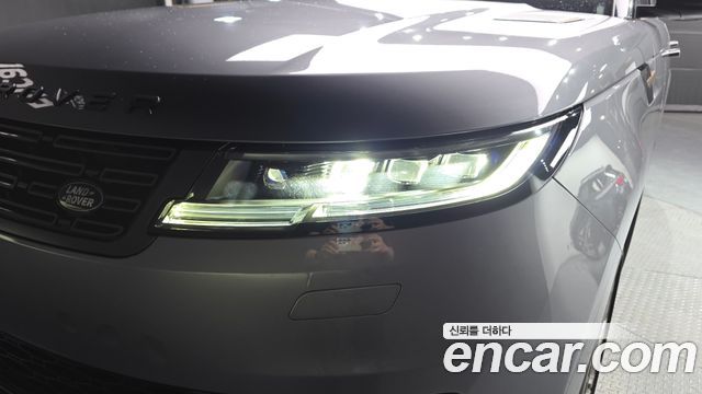 Land Rover Range Rover Sport 2025 — photo 8