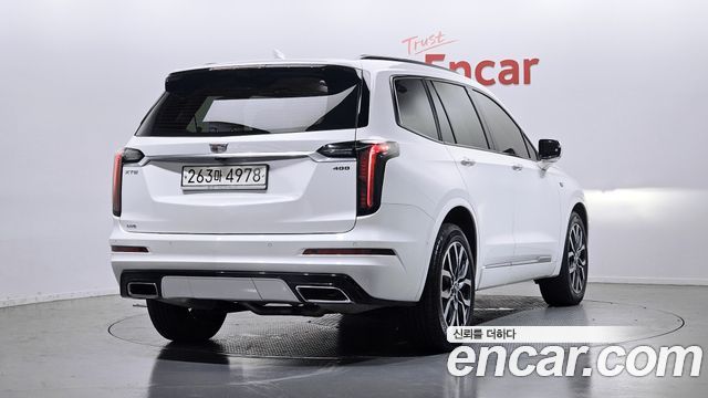 Cadillac XT6 2022 — photo 2