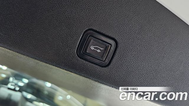 Cadillac XT6 2022 — photo 21