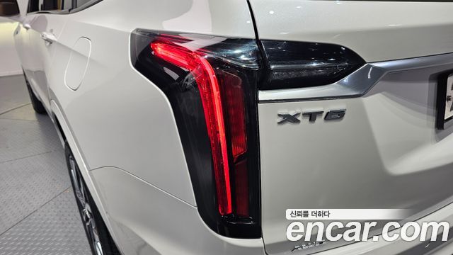 Cadillac XT6 2022 — photo 9