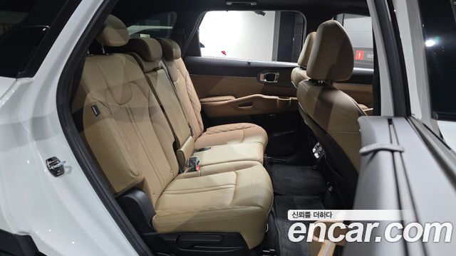 Kia Sorento 2025 — photo 11