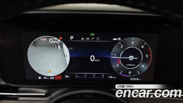 Kia Canival 2023 — photo 11