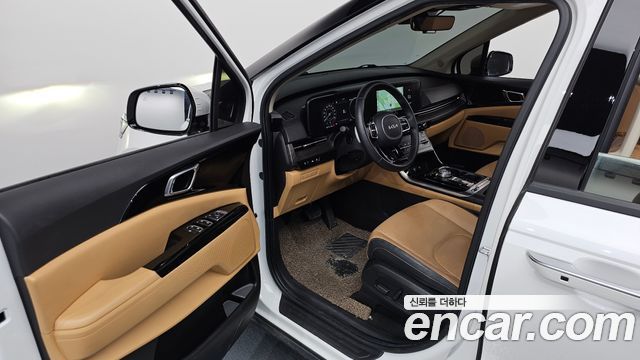 Kia Canival 2023 — photo 13