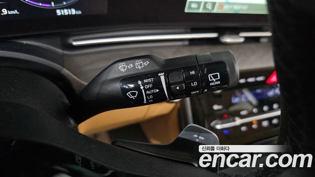 Kia Canival 2023 — photo 28