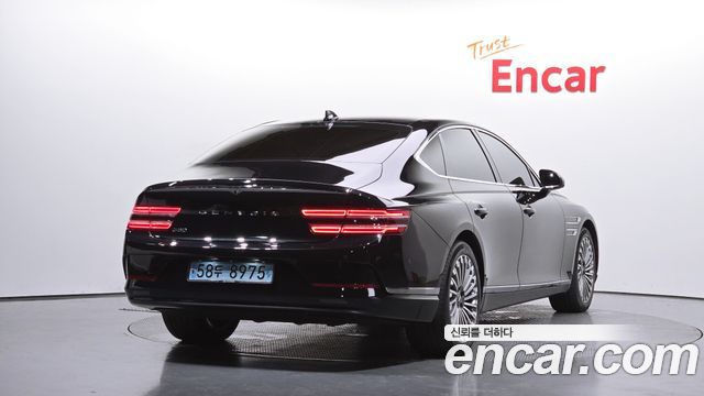 Genesis G80 2022 — photo 2