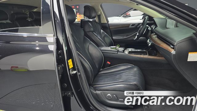 Genesis G80 2022 — photo 16