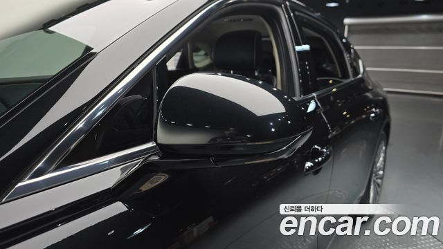 Genesis G80 2022 — photo 28