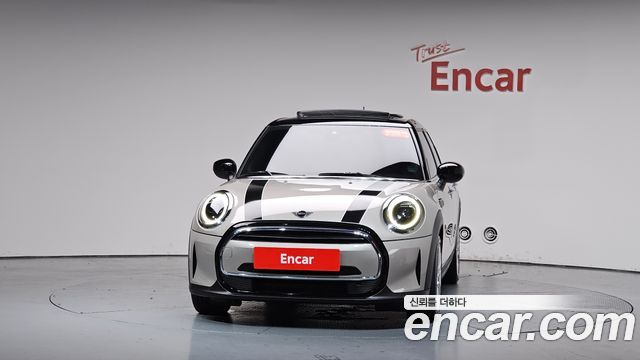 Mini Cooper 2022 — photo 3