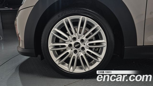Mini Cooper 2022 — photo 5