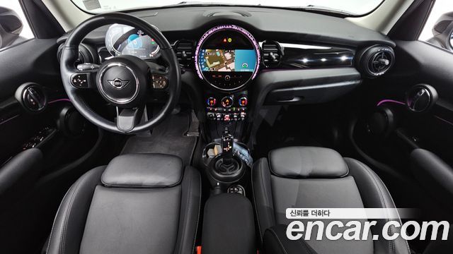 Mini Cooper 2022 — photo 10