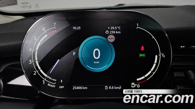 Mini Cooper 2022 — photo 11