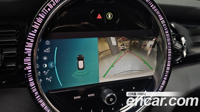 Mini Cooper 2022 — photo 21