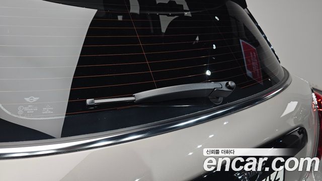 Mini Cooper 2022 — photo 34