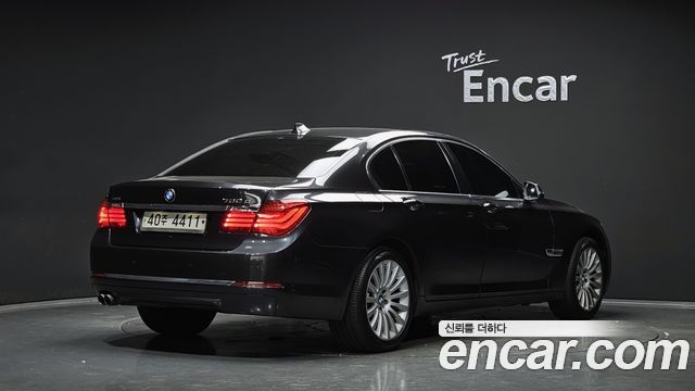 BMW 7-Series 2014 — photo 2