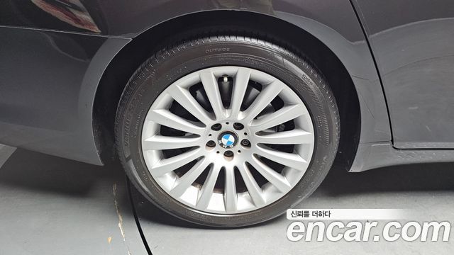 BMW 7-Series 2014 — photo 5