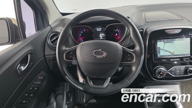 Renault Korea QM3 2018 — photo 13