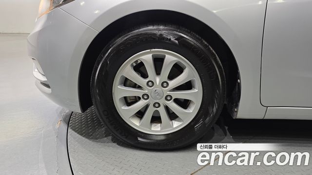 Kia K3 2015 — photo 5